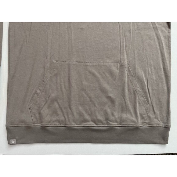 Barefoot Dreams Men's Pima Jersey Pullover Nickle Taupe Size M - Picture 6 of 8